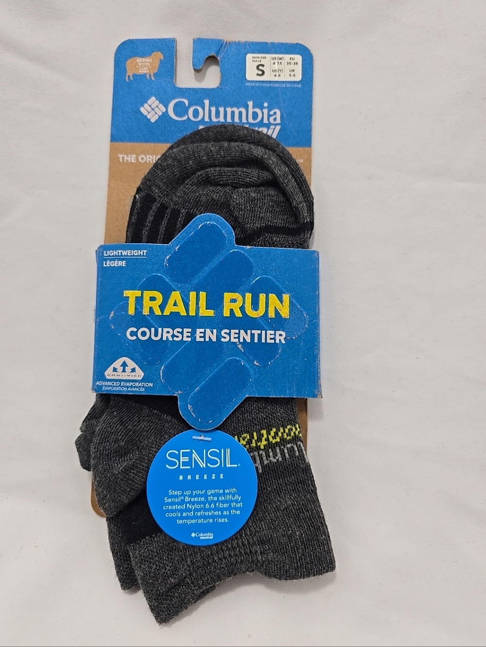NWT Columbia Montrail Women Wool Blend Trail Run Lightweight Ankle Socks Gray